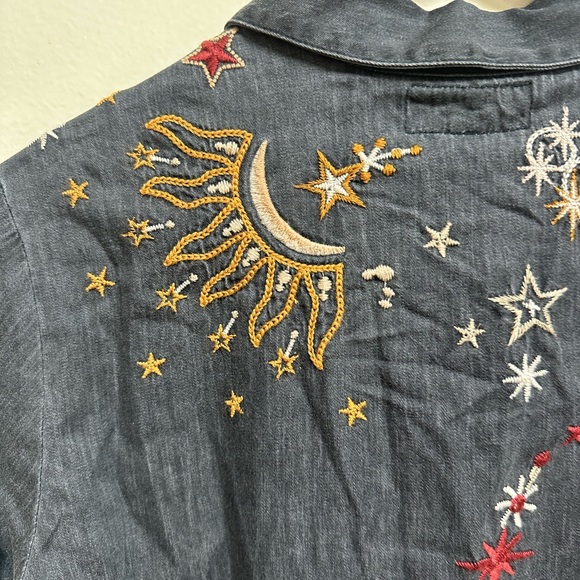 NWT Johnny Was Astraea Denim Shirt Eye Moon - Picture 5 of 8